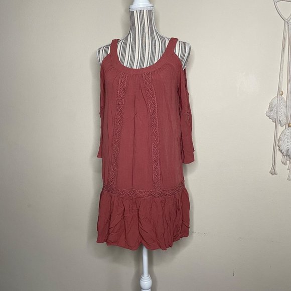 Knox Rose Tops - Knox Rose Peasant Boho Lace Peplum Tunic Cold Shoulder 3/4 Sleeves Mauve Size M